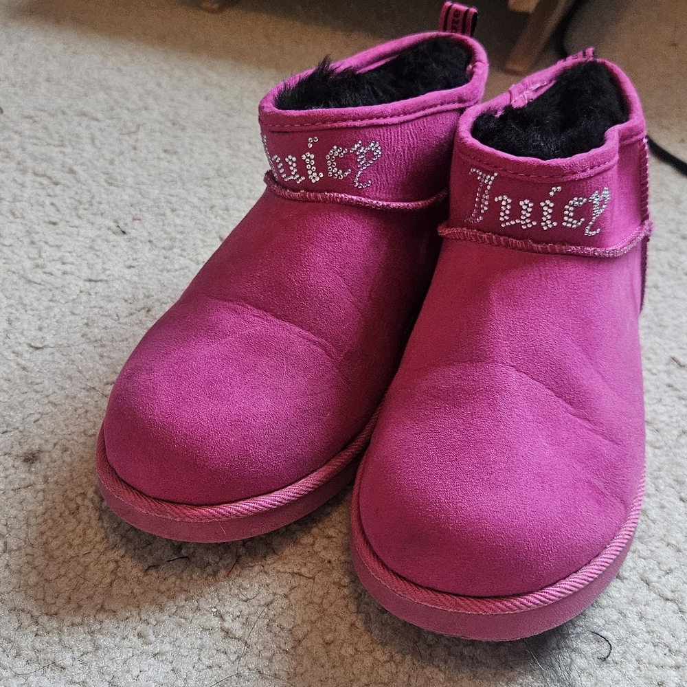 Juicy Couture Pink UGG Slipper Shoes